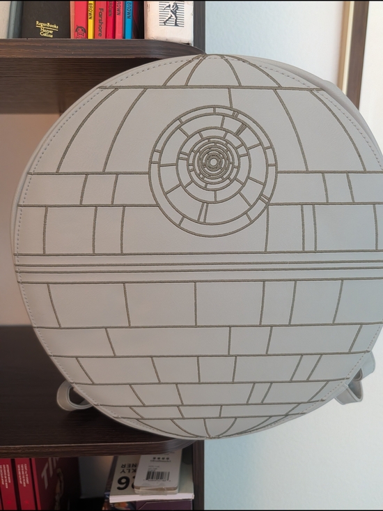 Star Wars Handbags - Star Wars White Round Crossbody with Stormtrooper Lined Interior